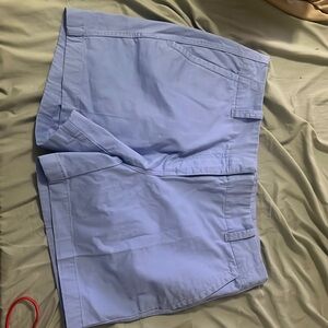 Like new womens size 8 vineyard vines shorts worn once